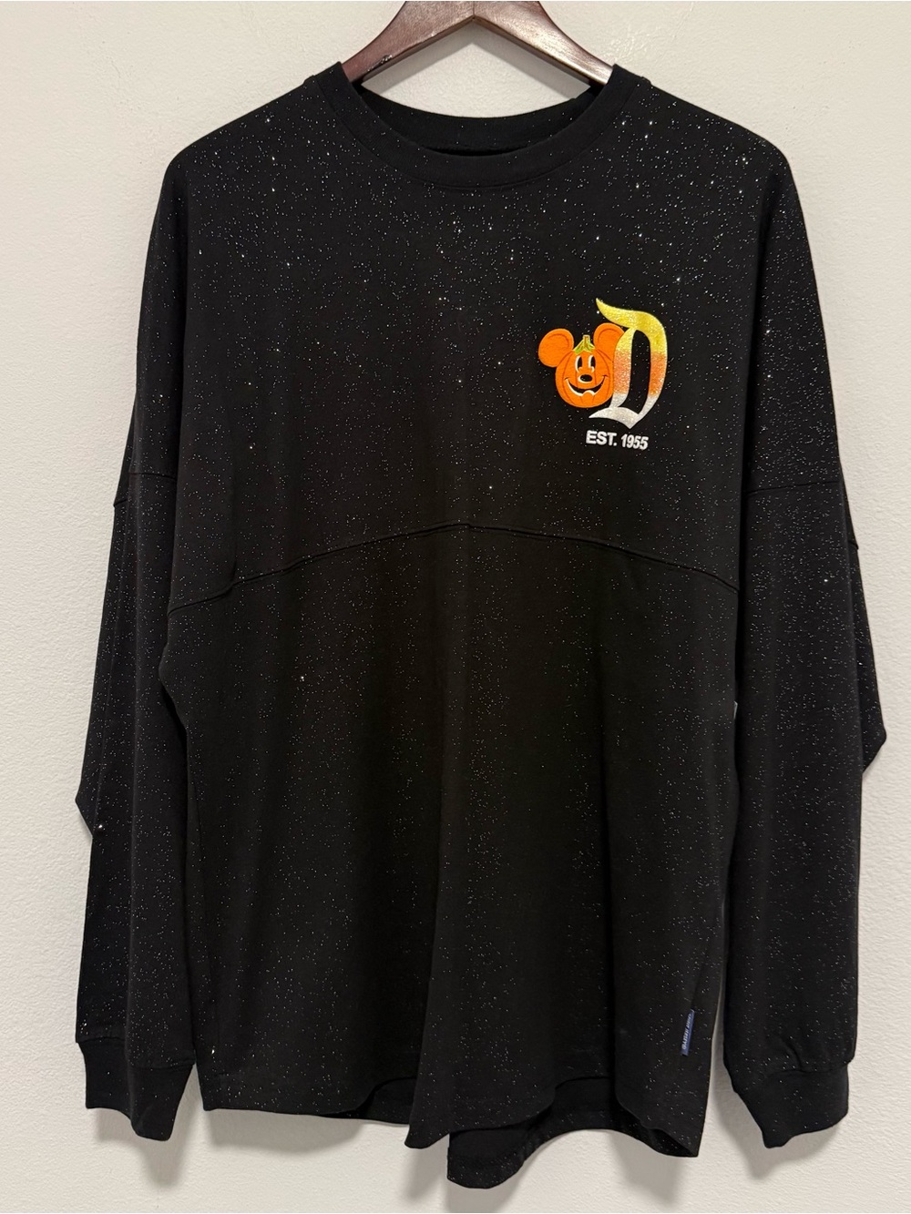 Disneyland Resort NWT Spirit Jersey Black Glitter Candy Corn Size Medium - Picture 4 of 6